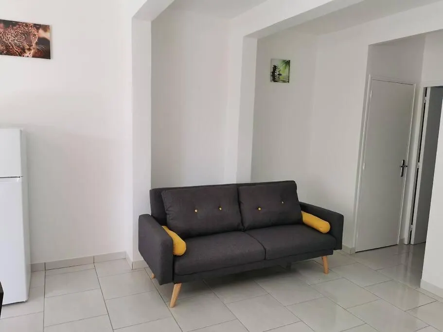 Charmant T2 Bas De Villa Gourbeyre Apartment